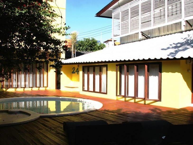 Smile House Guesthouse Chiang Mai Exterior foto